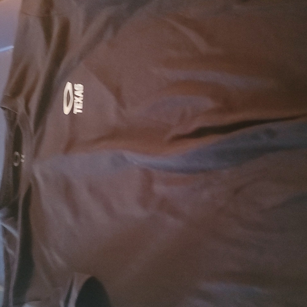 Oakley workout shirt
